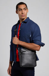 Men's Havel compact leather-effect bag - Full Price | Bikkembergs
