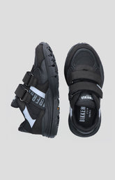 Low-top sneaker with front lacing and a sporty design - Full Price | Bikkembergs