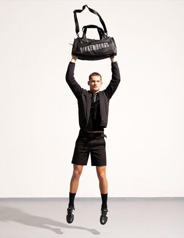 Bikkembergs официальный онлайн магазин товаров