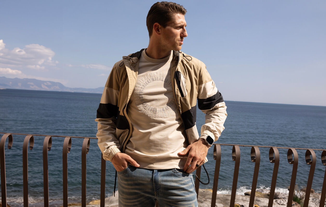 Bikkembergs: Clothing for men, women and kids | Online Shop