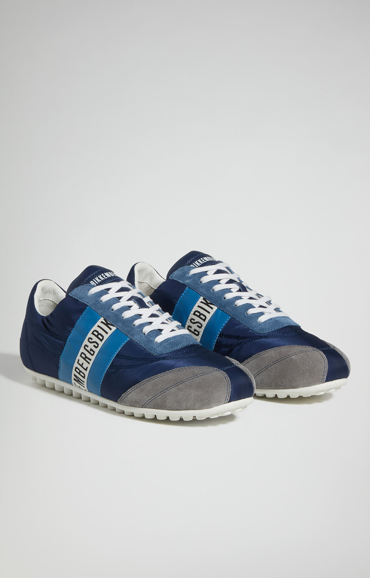 Men's trainers: sports shoes & leather trainers | Bikkembergs