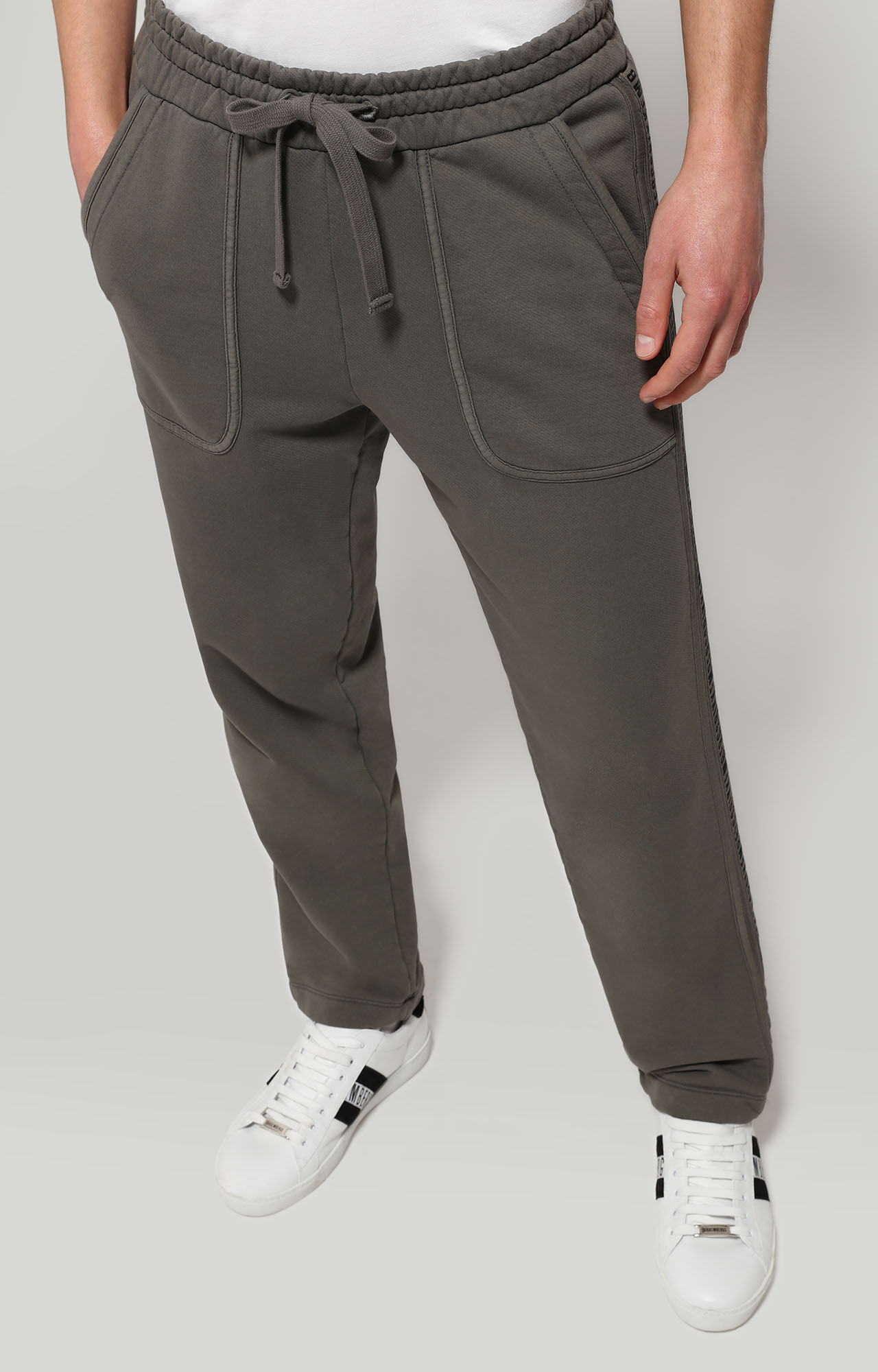 Men's elegant and sports trousers | Bikkembergs