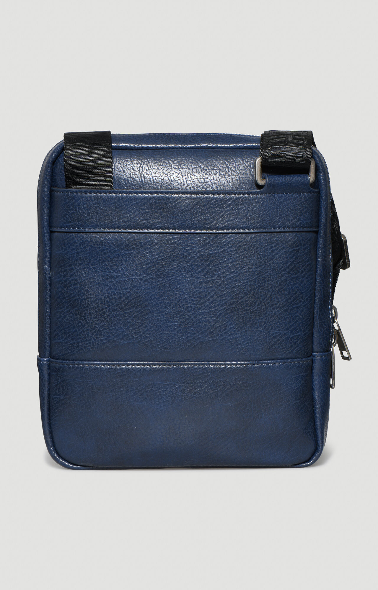 crossover messenger bag