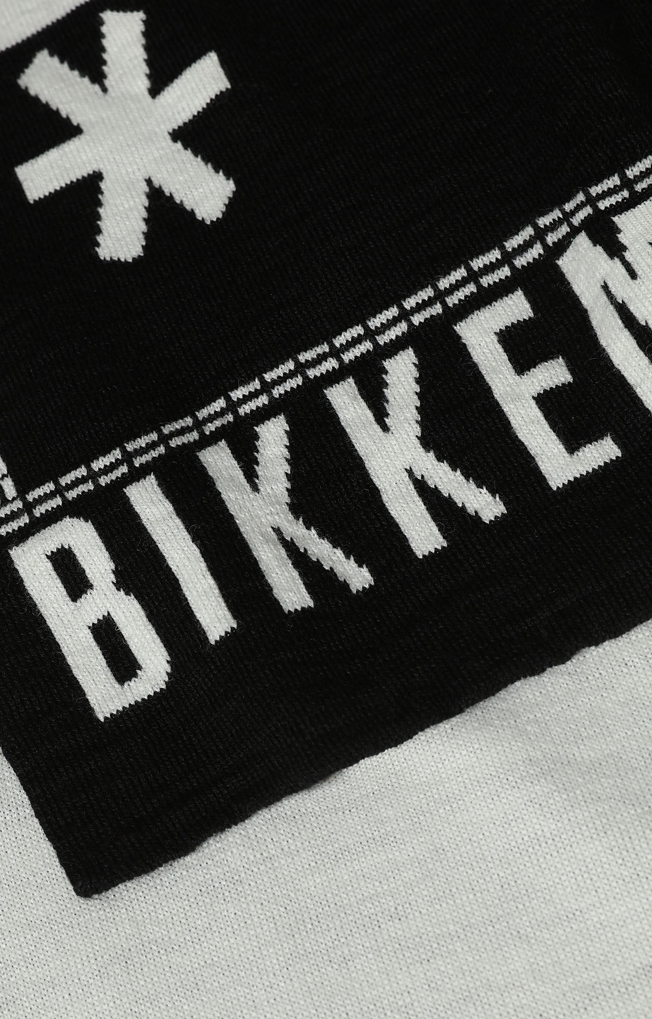 【楽天最安値に挑戦】 Black Bikkembergs | cm 35x180 logo contrast with Scarf 小物