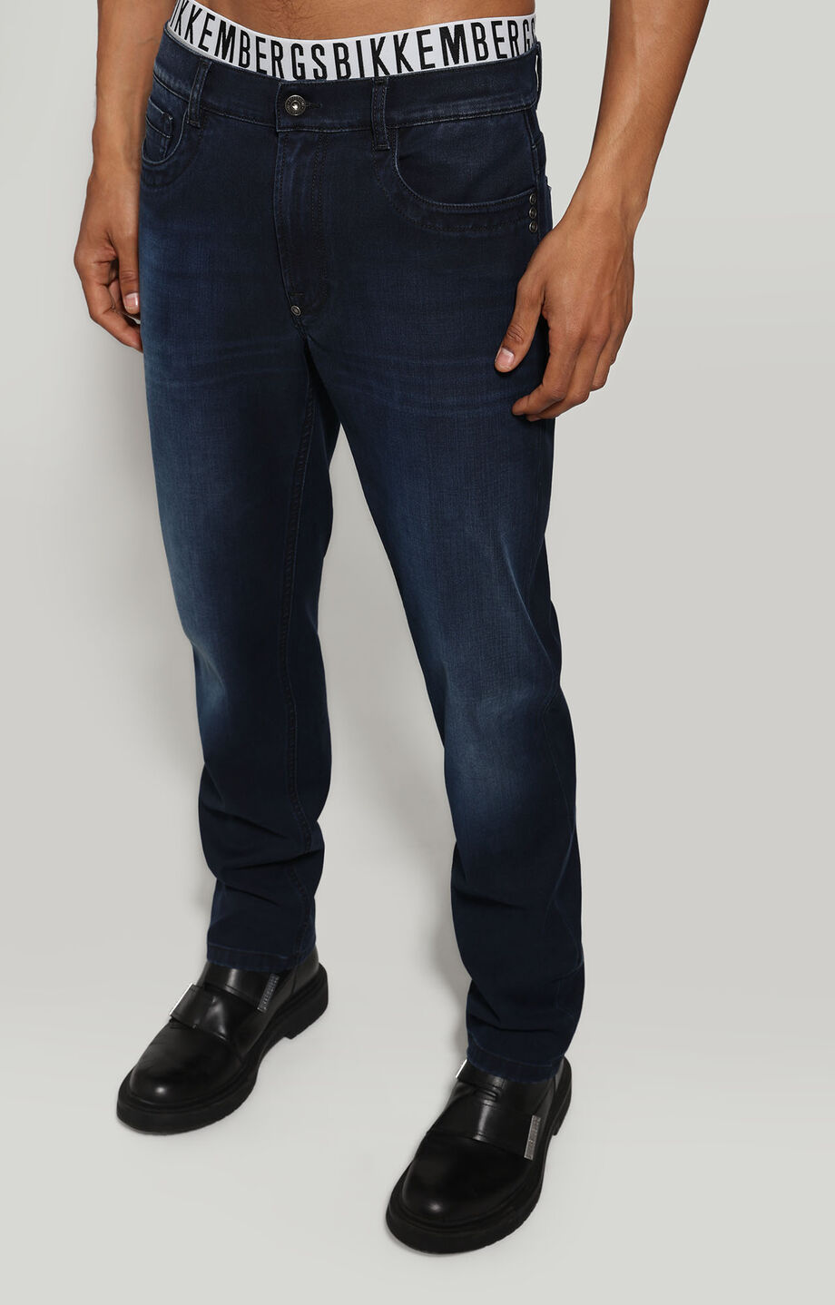 Clothing, shoes and accessories for men | Bikkembergs