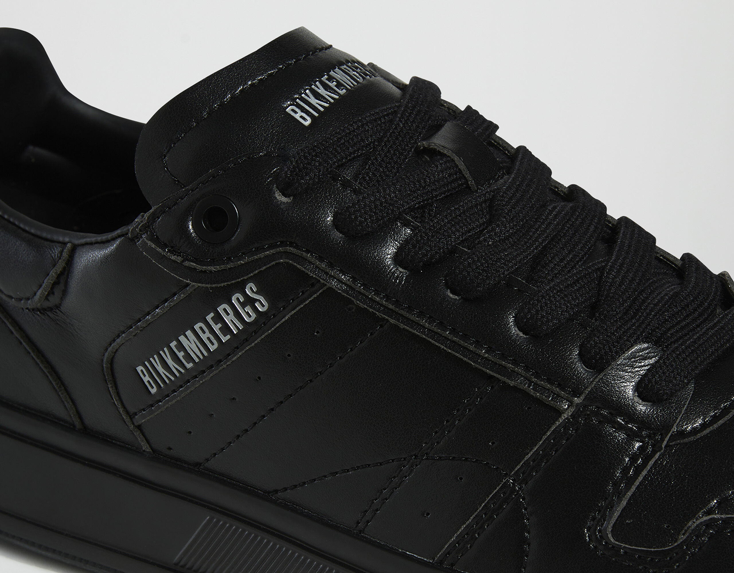 Scarpe bikkembergs saldi hot sale