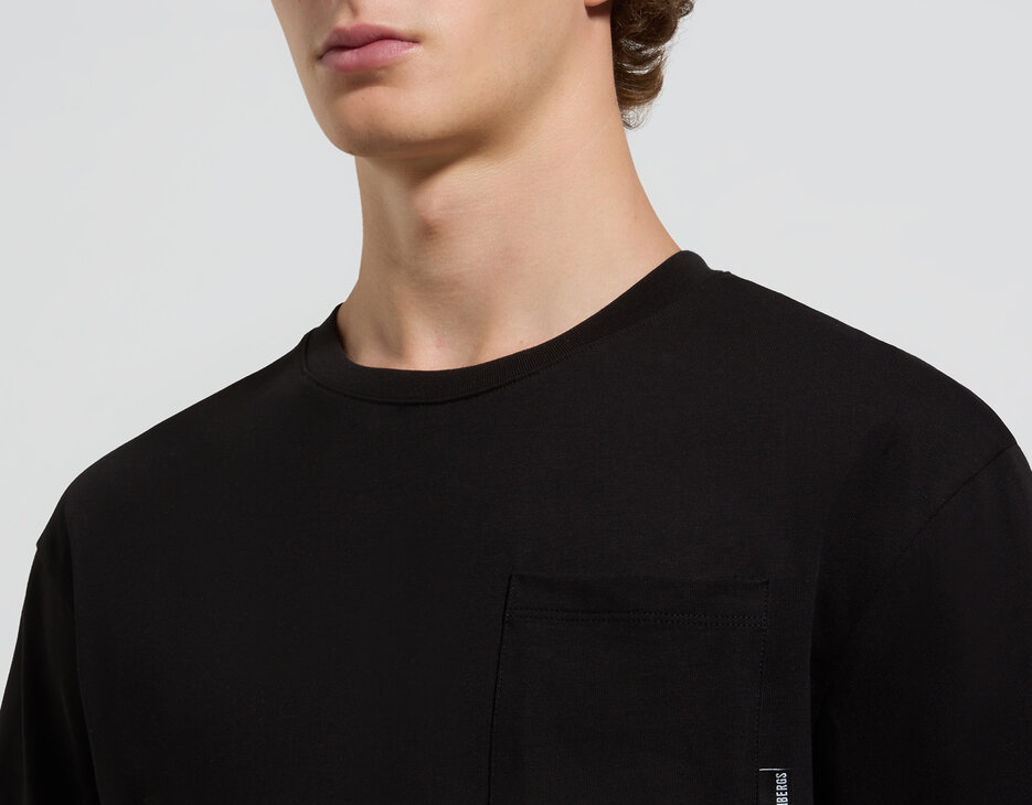 Men’s T-shirt with back print, BLACK Men’s T-shirt with back print, BLACK, hi-res-1