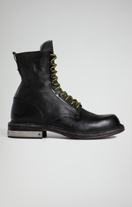 Men's Met leather boots with metal detail, CRUST NATURALE, hi-res-1
