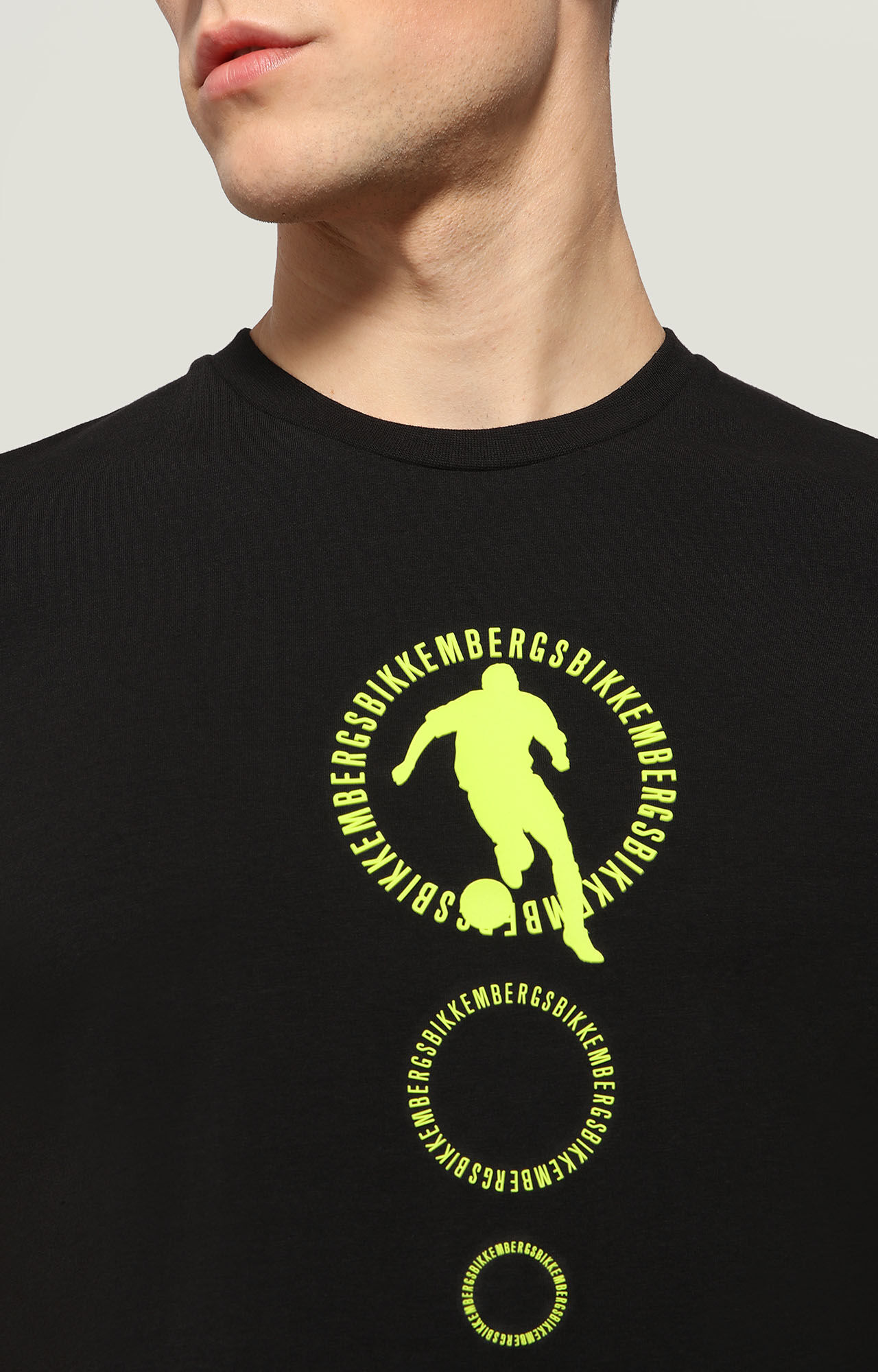 Men's Black T-shirt with rubberized print | Bikkembergs