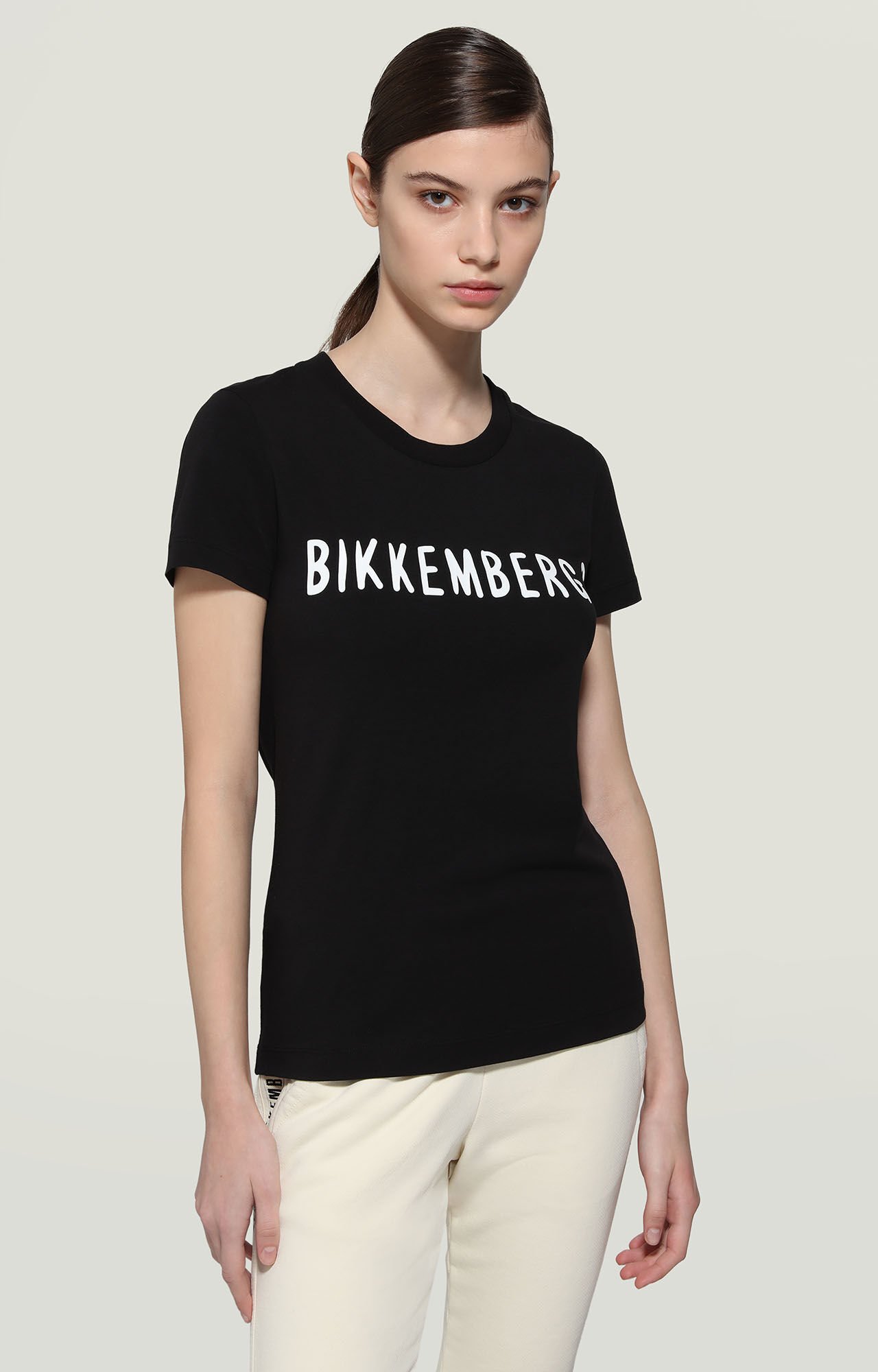 Black Women's T-shirt with contrast logo | Bikkembergs