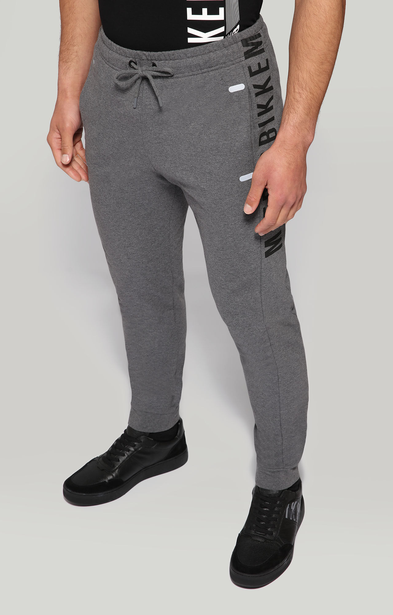 Men s Grey fleece sweatpants with contrast logo Bikkembergs
