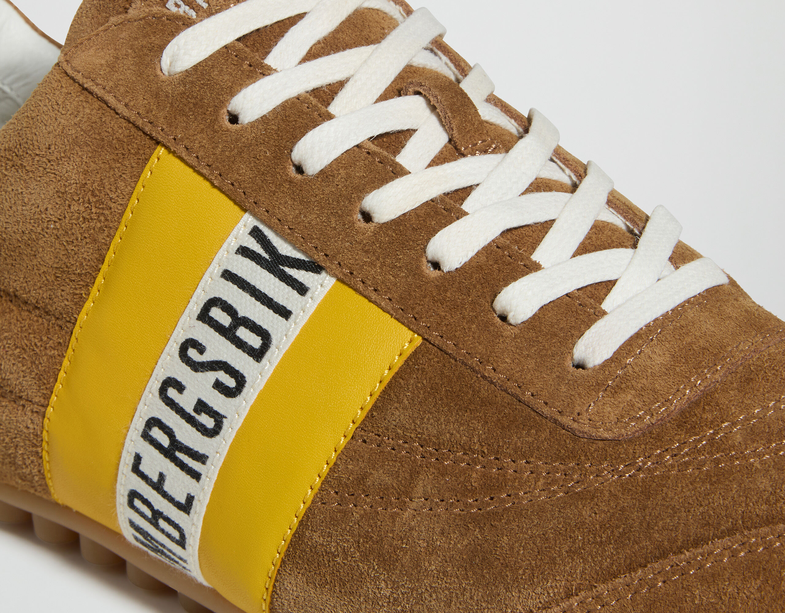 Men's Soccer suede sneakers - BROWN | Bikkembergs