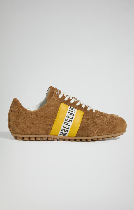 Men&rsquo;s Soccer suede sneakers, TOFFEE 118, hi-res-1