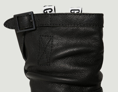 VIOLANTE, BLACK, hi-res-1