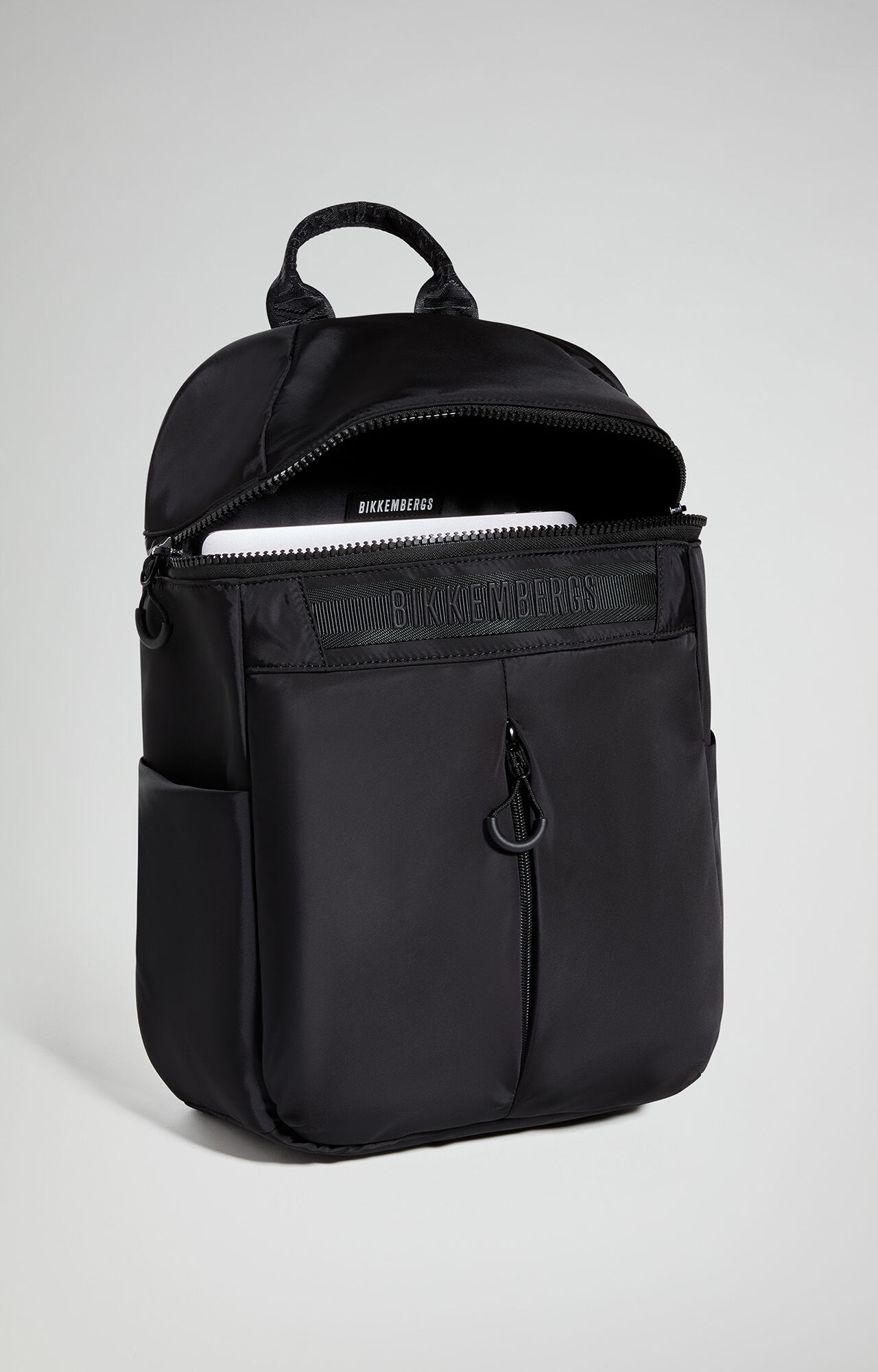 DIRK BIKKENBERGS キャンバス生地 ミリタリーバック Caspian men's backpack - BLACK | Bikkembergs