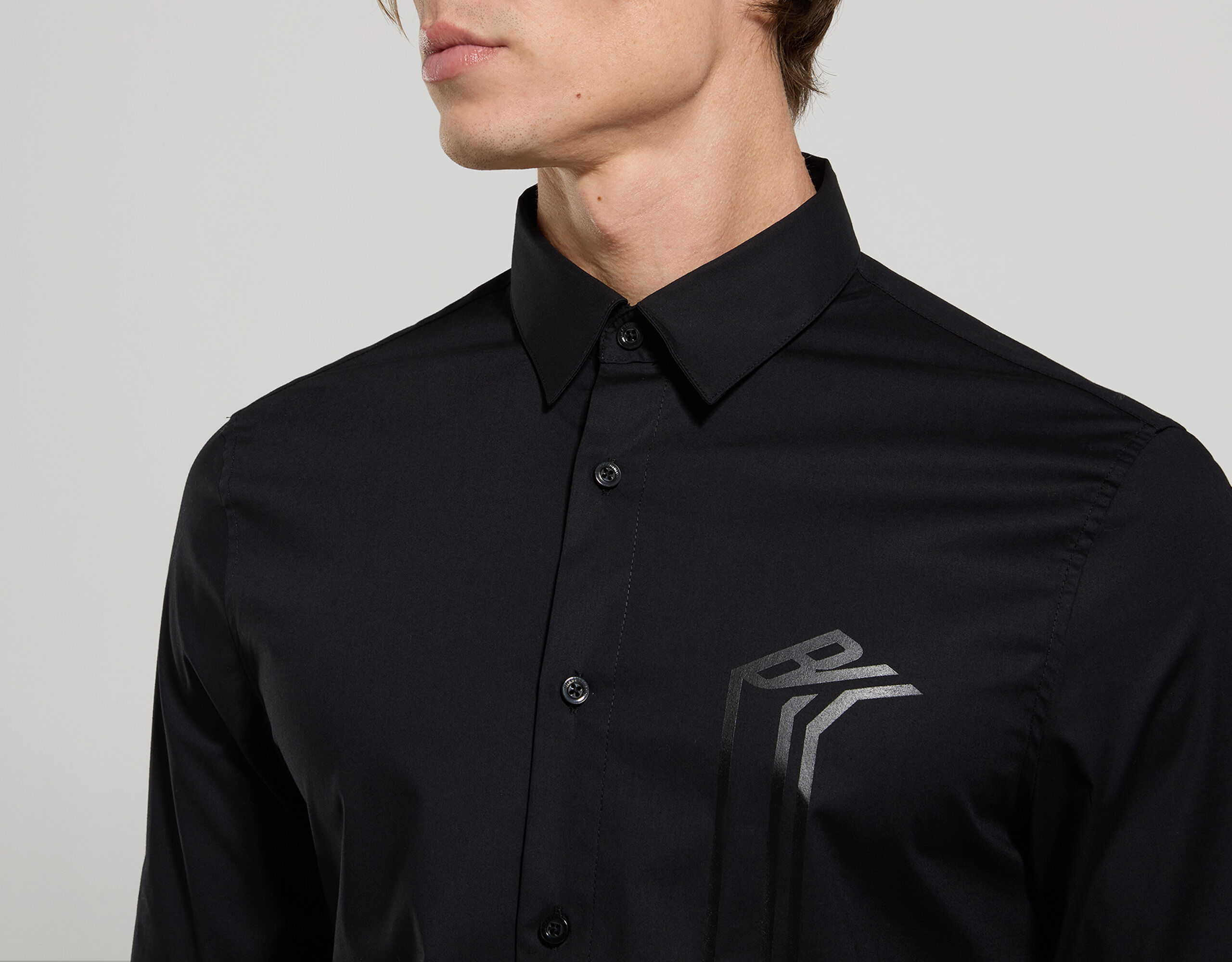 Men's shirts: linen shirts and poplin shirts | Bikkembergs