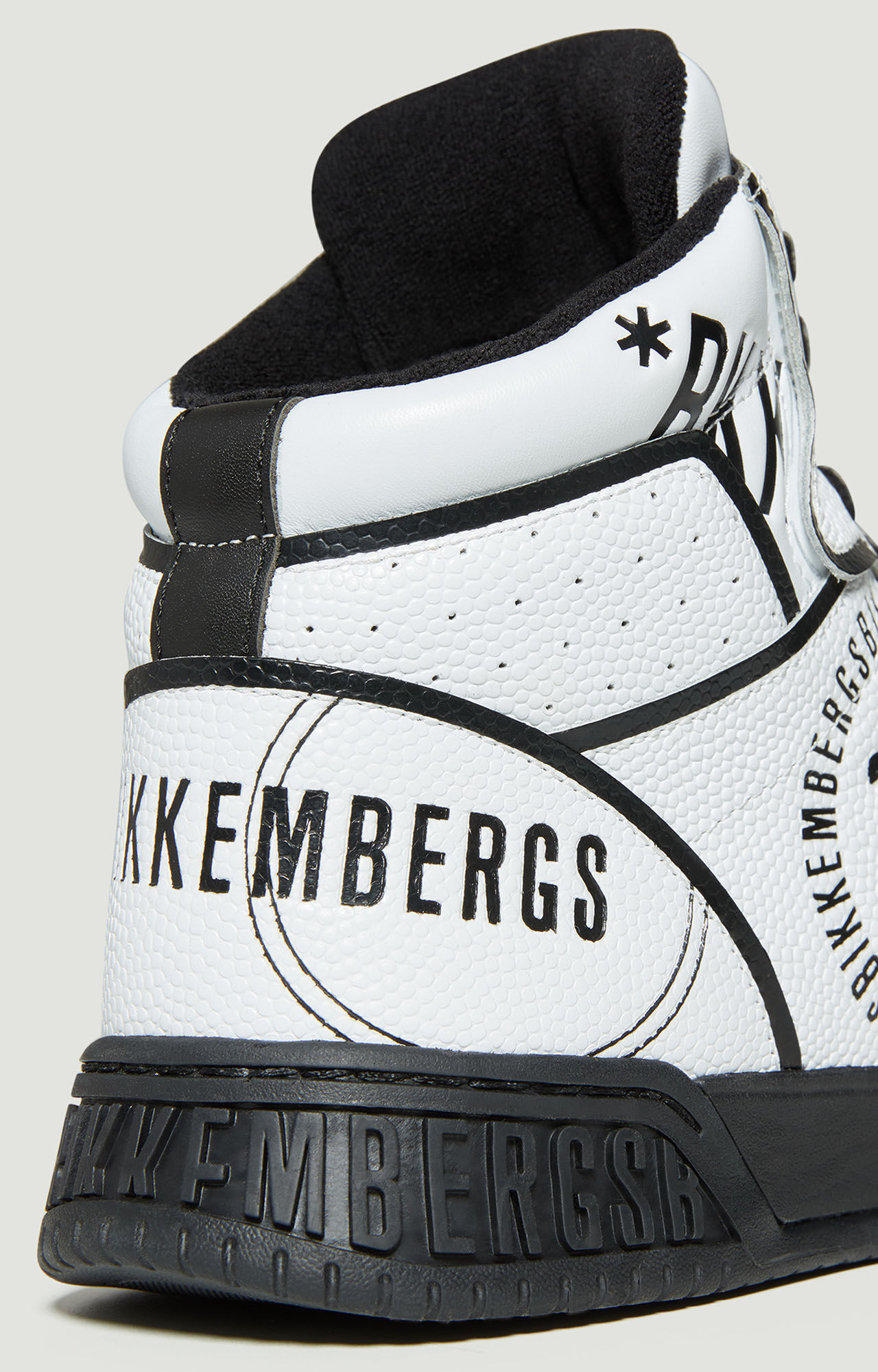 Sneakers alte in pelle basketball bianche uomo | Bikkembergs