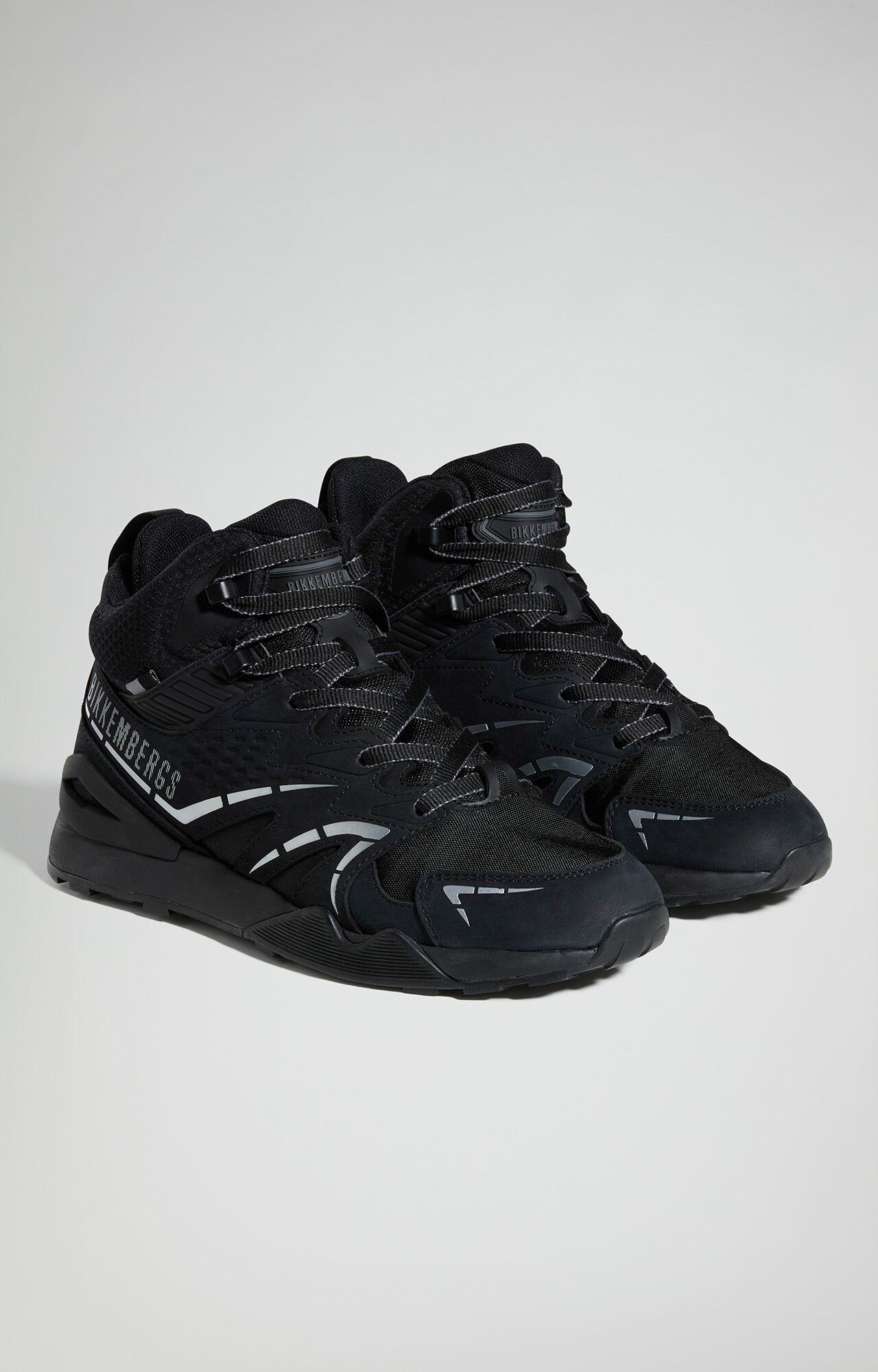 Men's trainers: sports shoes & leather trainers | Bikkembergs