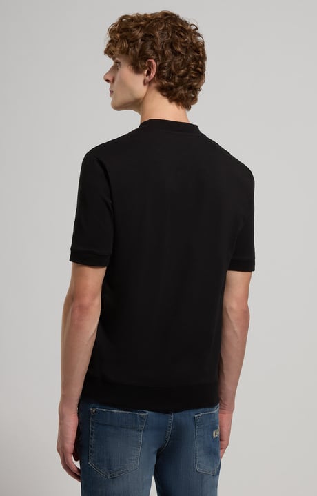 Slim fit men’s T-shirt with ribbed trim, BLACK Slim fit men’s T-shirt with ribbed trim, BLACK, hi-res-1