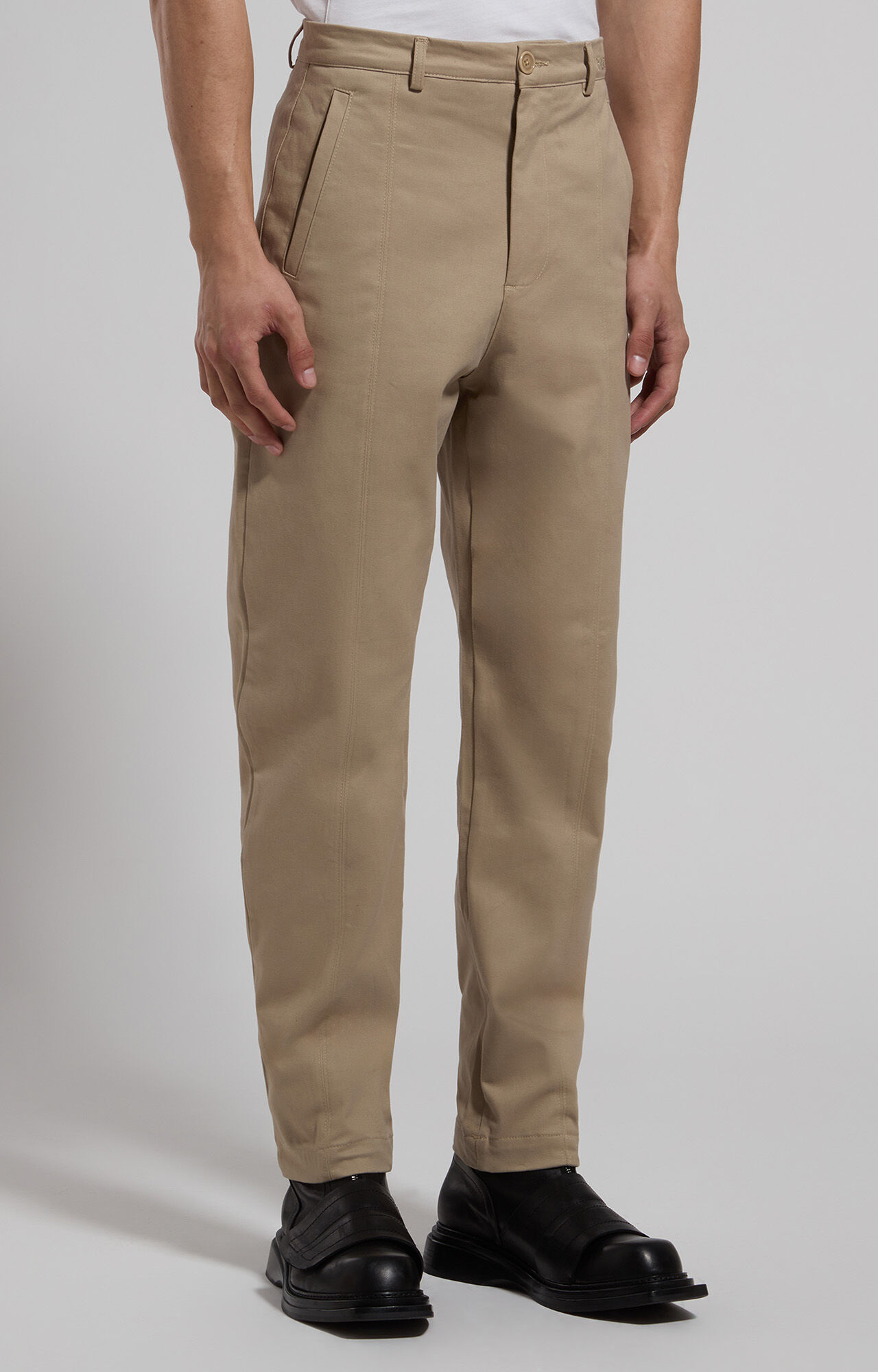 Men's pants: elegant and sports trousers | Bikkembergs