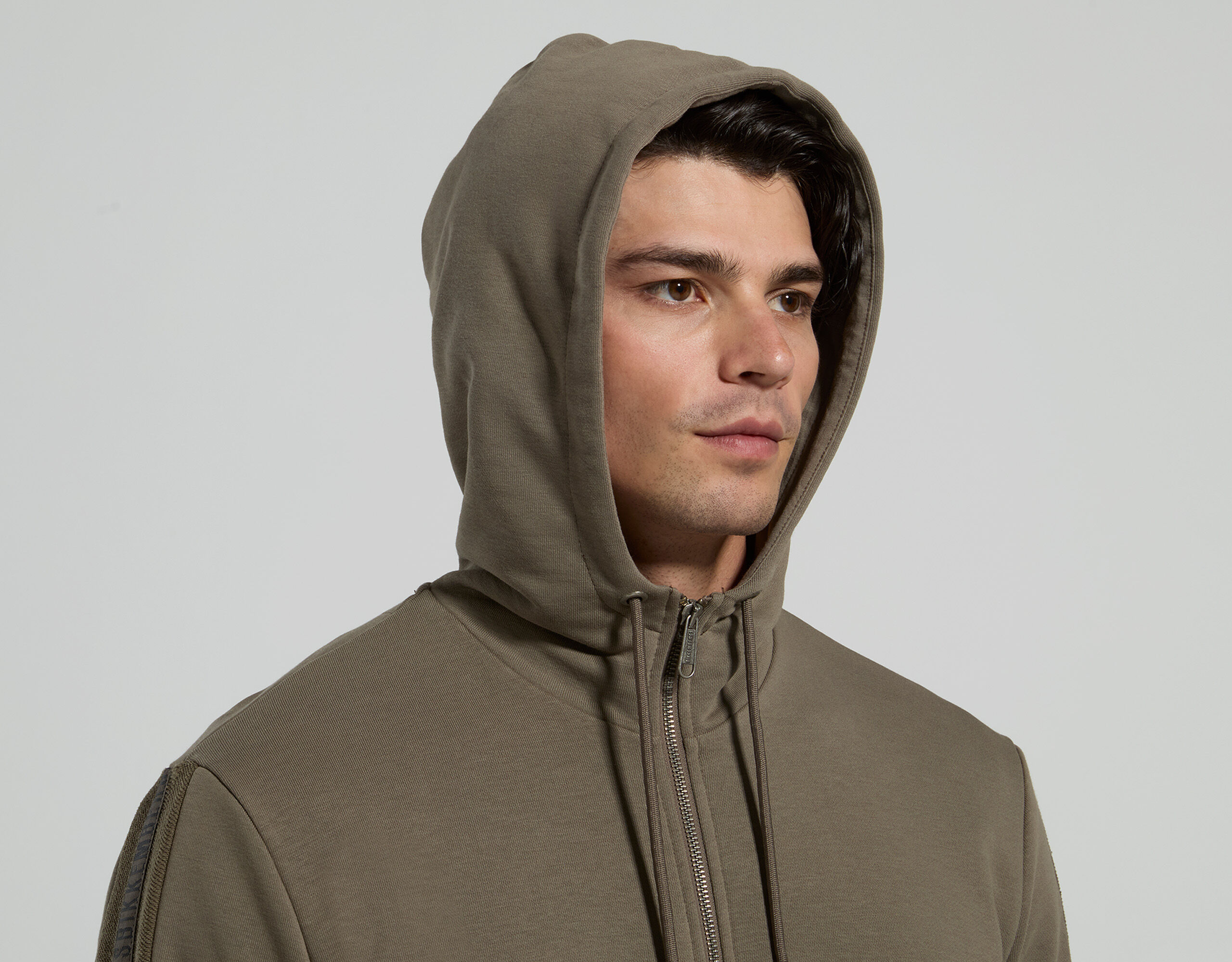Men's sweaters: with hood, zip, crew neck | Bikkembergs