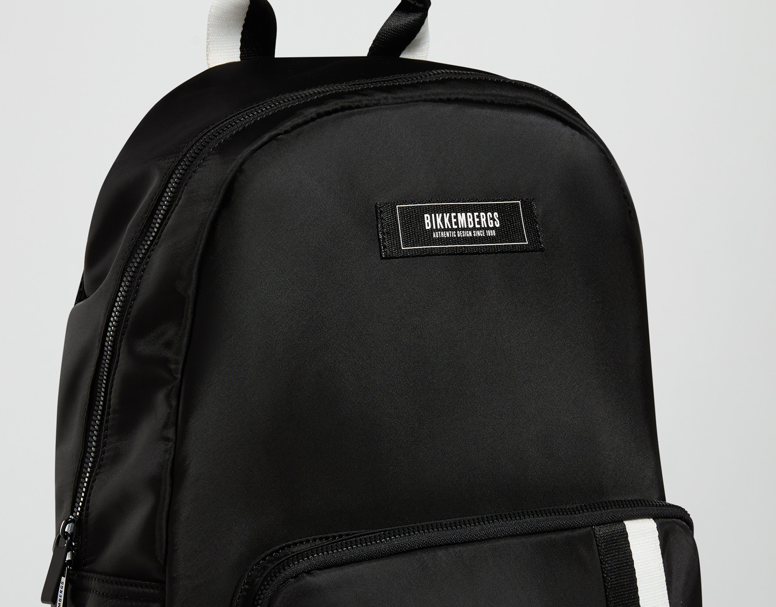 バックパック・リュック   Men's Contrast Flap Backpack 5MM150 Men's L Outfit Clip Flap & Multicolor Accents Canvas