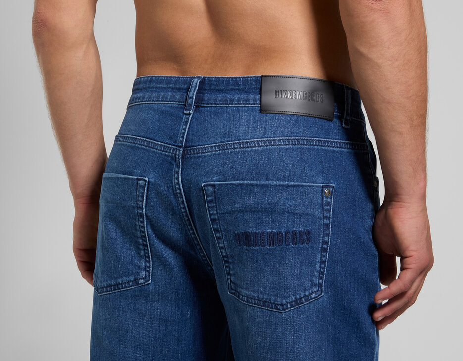 Men's blue embroidered regular-fit jeans, L4 BLUE DENIM, hi-res-1