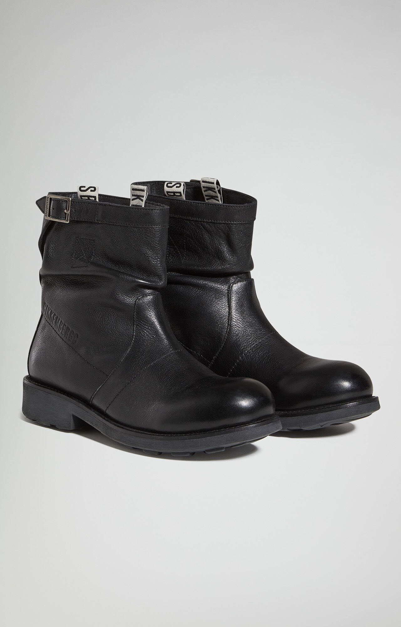 Men's Shoes: ankle boots, trainers and slides | Bikkembergs