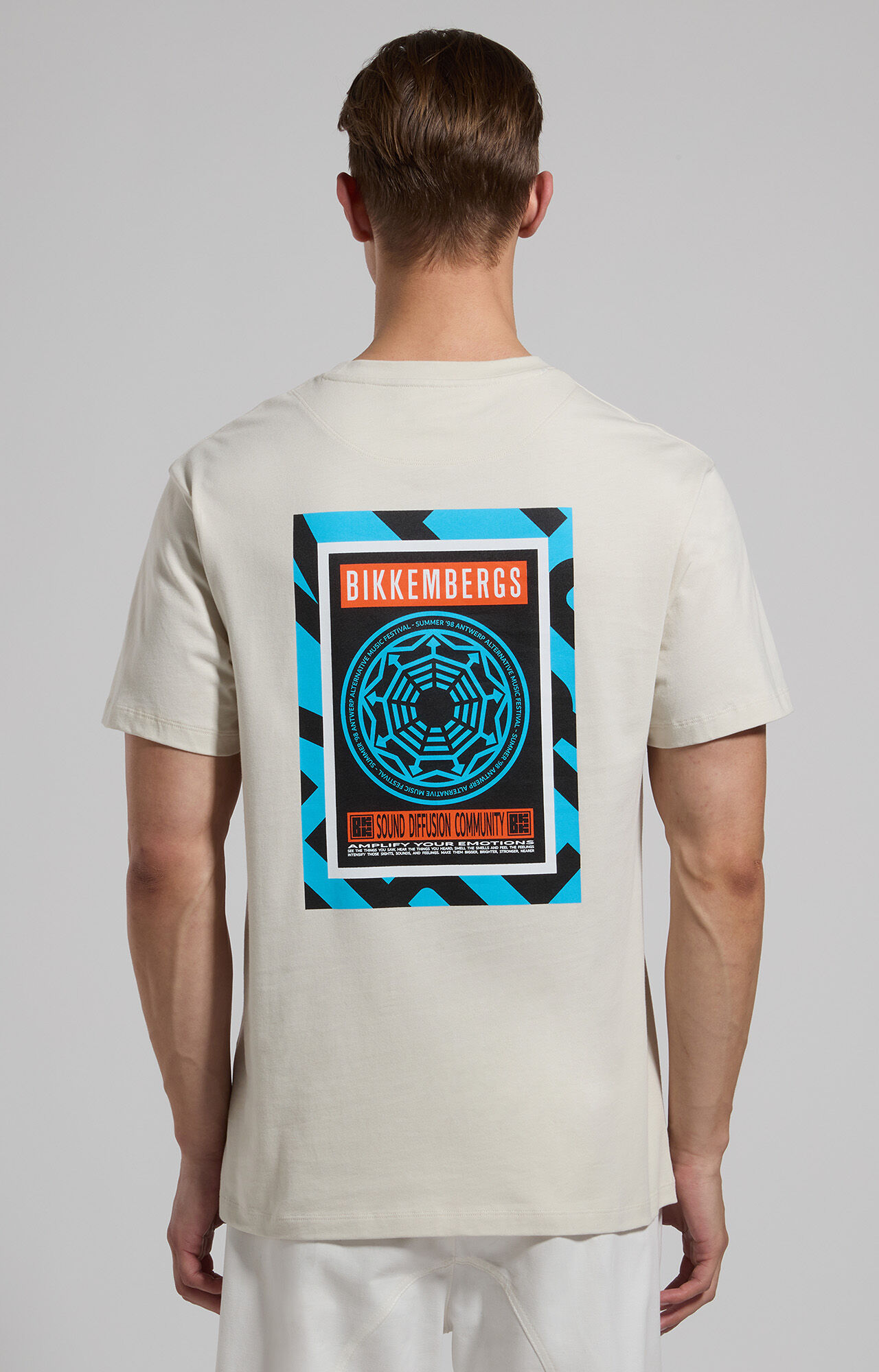 T-shirts for men, short and long sleeves | Bikkembergs