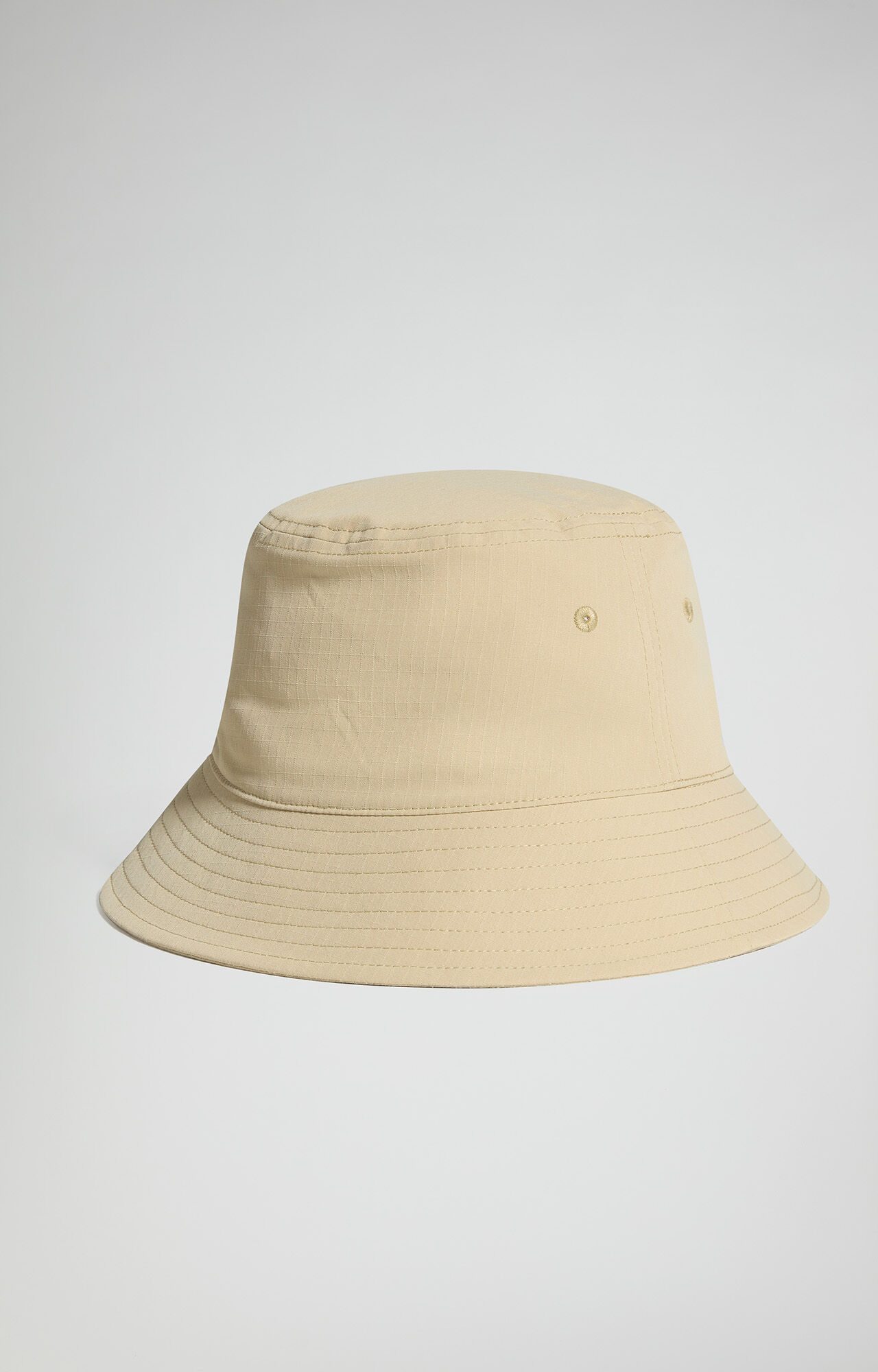 Men's hats: beanies, baseball cap, bucket hat | Bikkembergs
