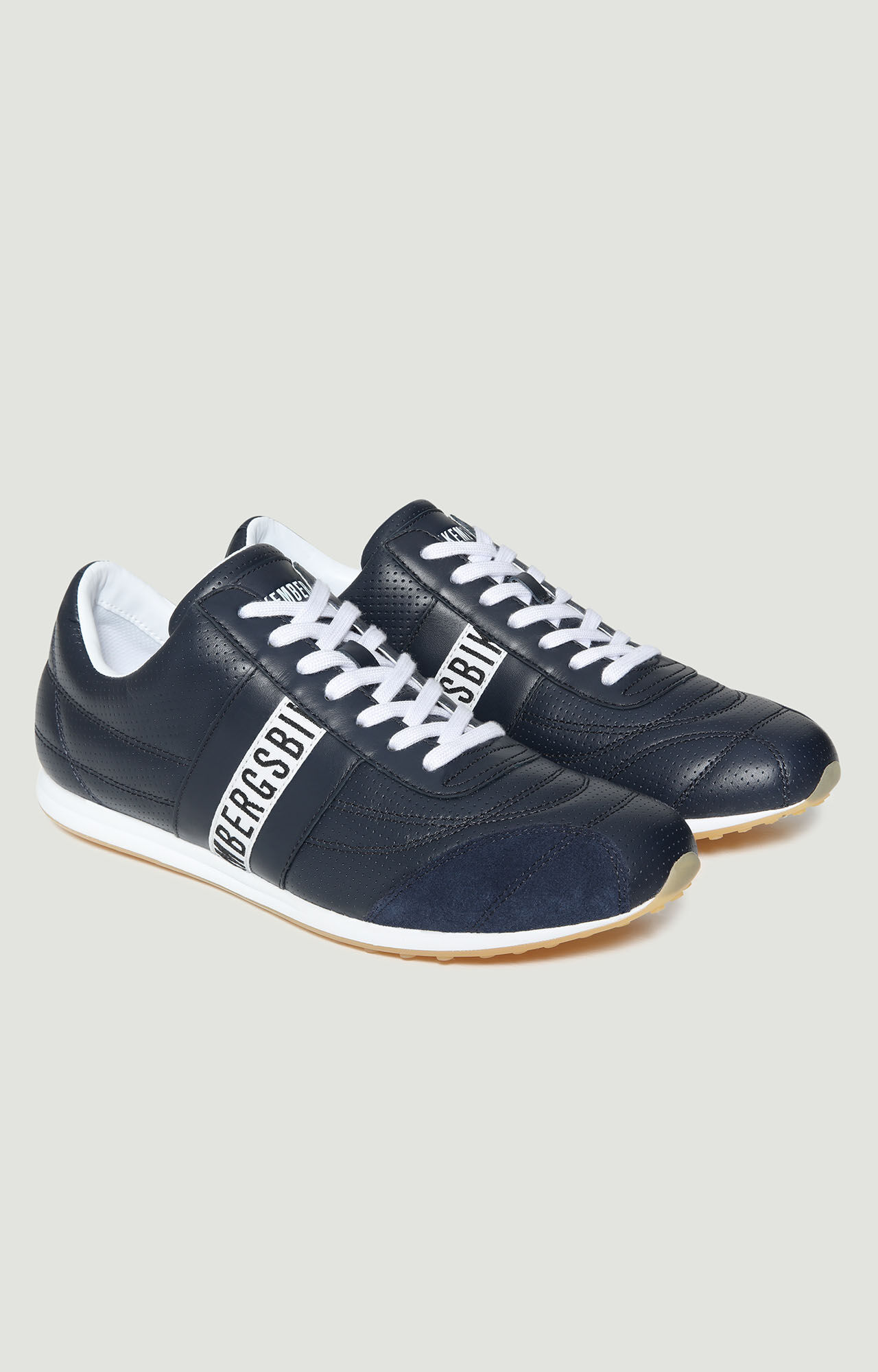 Zapatillas | Zapatillas Barthel Con Perforaciones Blanco rojo | Bikkembergs  Hombre | Luxury Vinyl