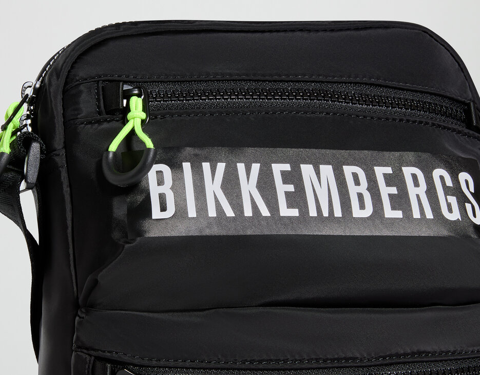 Liam men&rsquo;s messenger bag, BLACK, hi-res-1