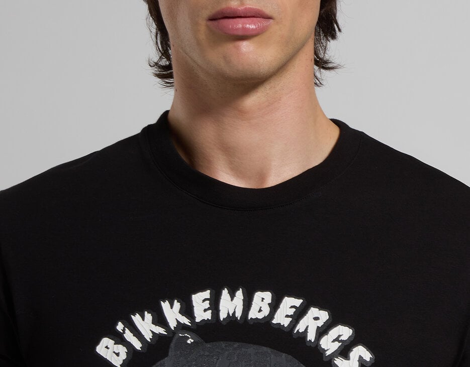 Slim fit men’s T-shirt with jaguar print, BLACK Slim fit men’s T-shirt with jaguar print, BLACK, hi-res-1