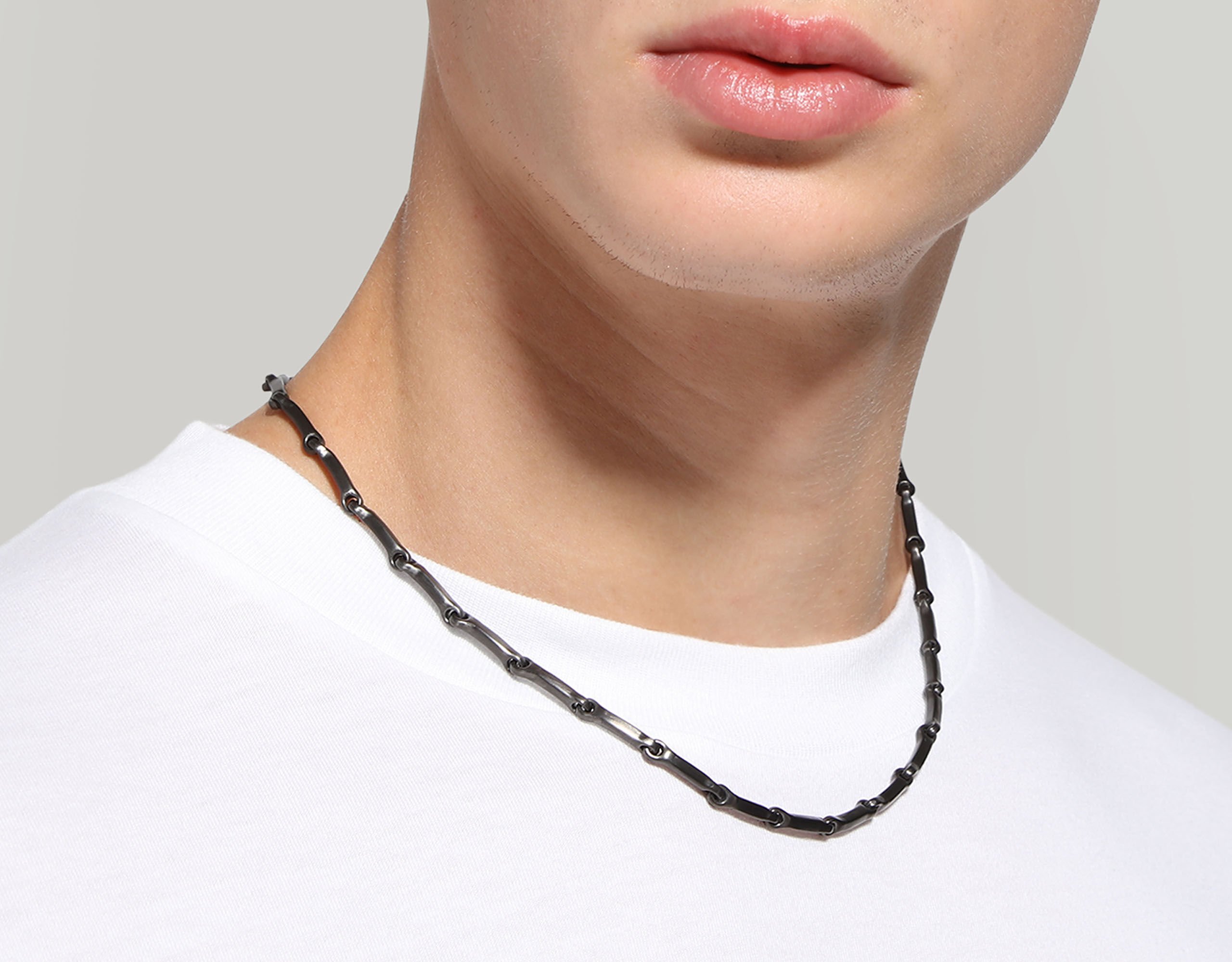 Dirk bikkembergsビッケンバーグ チョーカー ネックレス Dirk bikkembergsビッケンバーグ チョーカー ネックレス