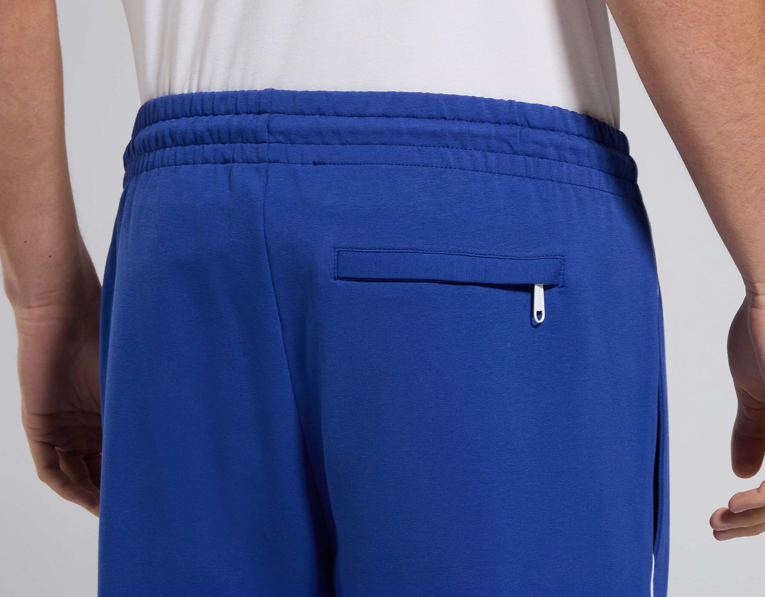 Men's pants: elegant and sports trousers | Bikkembergs