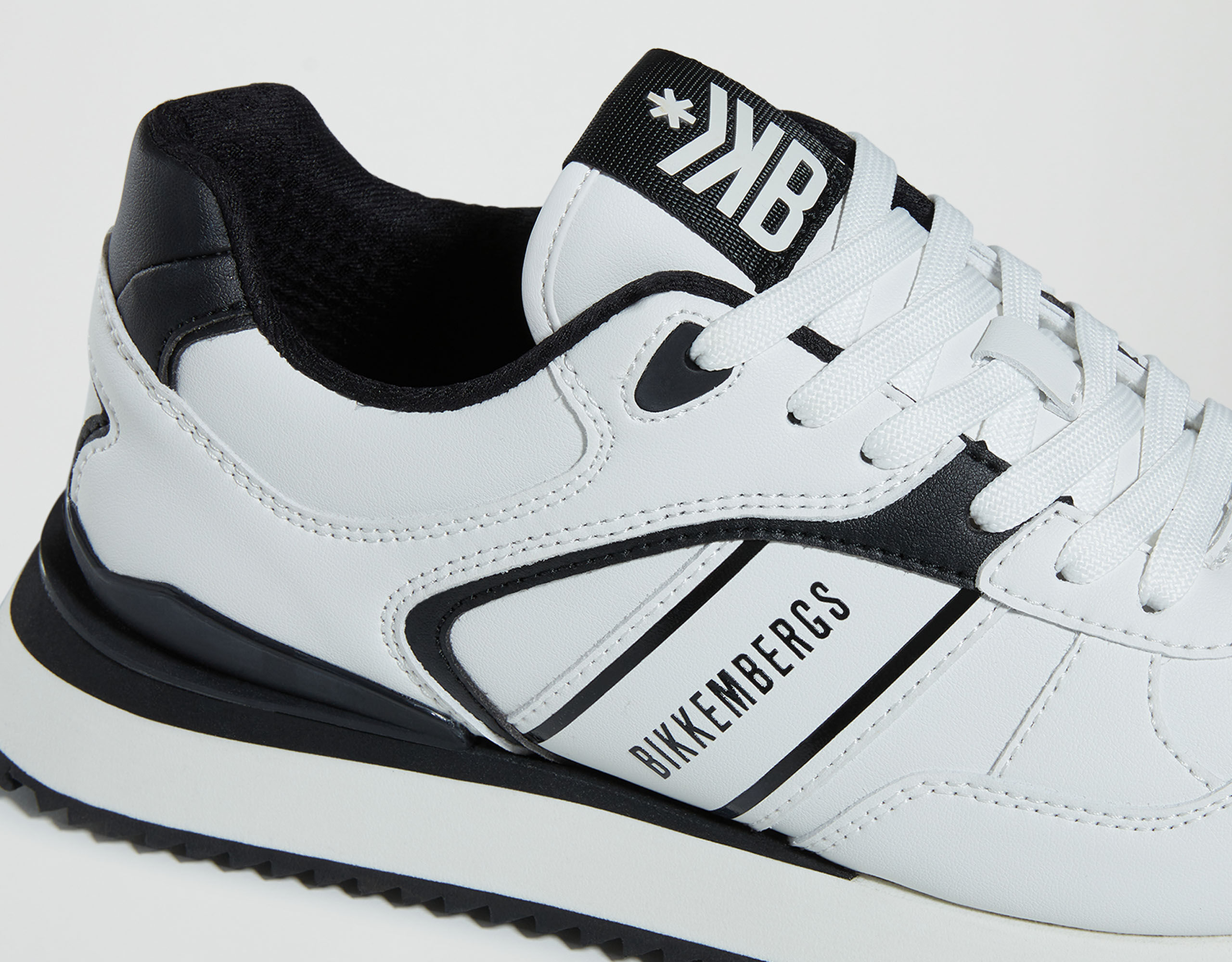Sneakers and sports shoes for women Bikkembergs