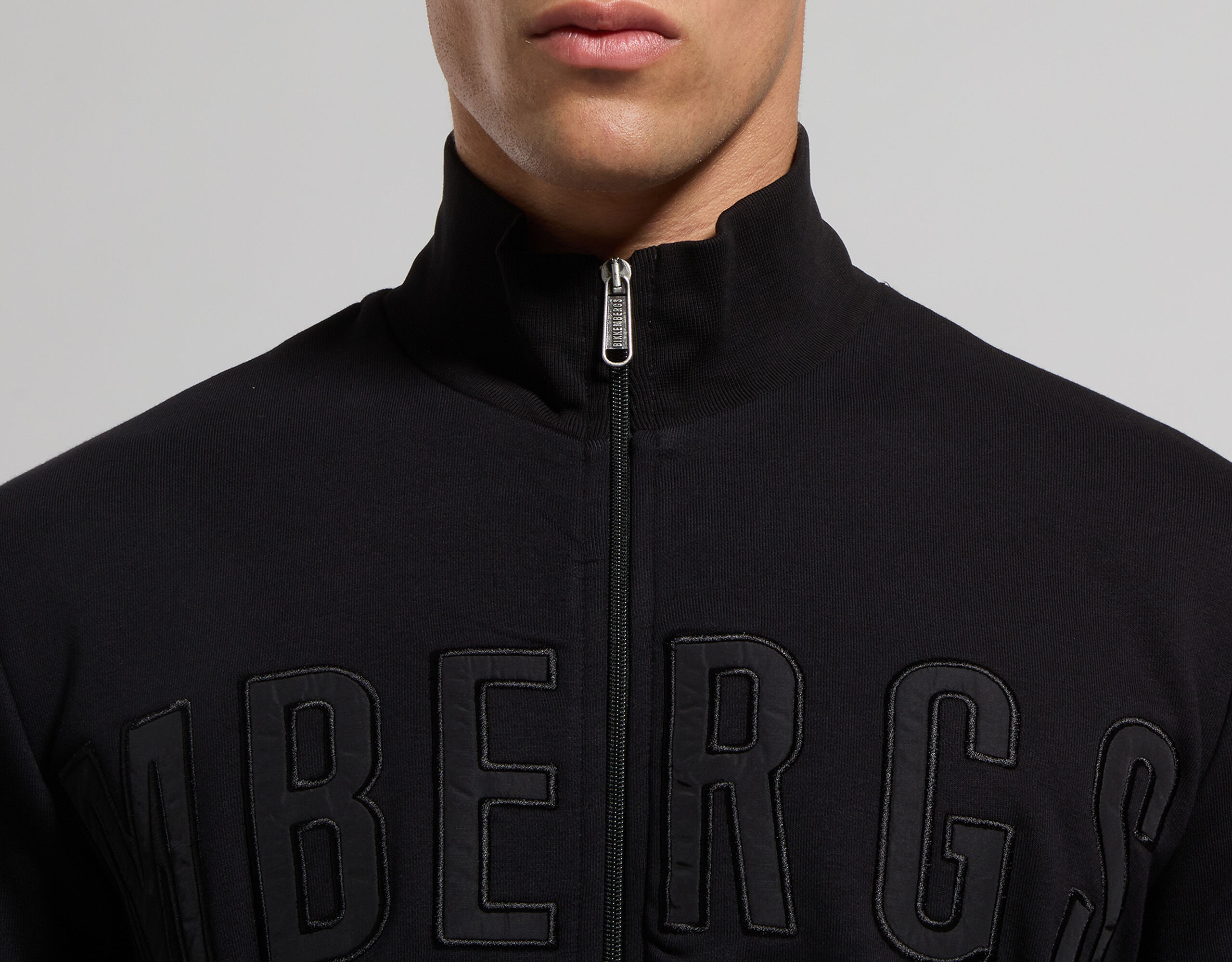 Men's sweaters: with hood, zip, crew neck | Bikkembergs