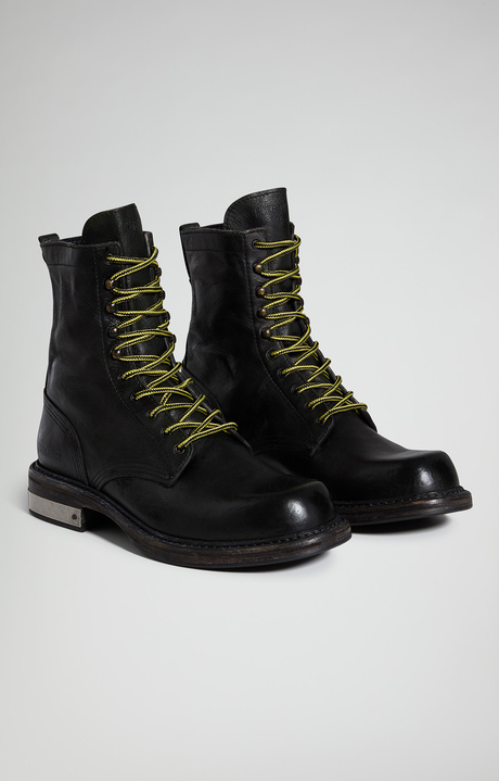 Men's Met leather boots with metal detail, CRUST NATURALE, hi-res-1