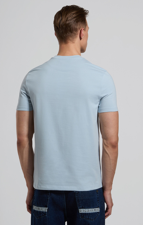 Slim fit men’s T-shirt with chest pocket, CELESTIAL BLUE, hi-res-1