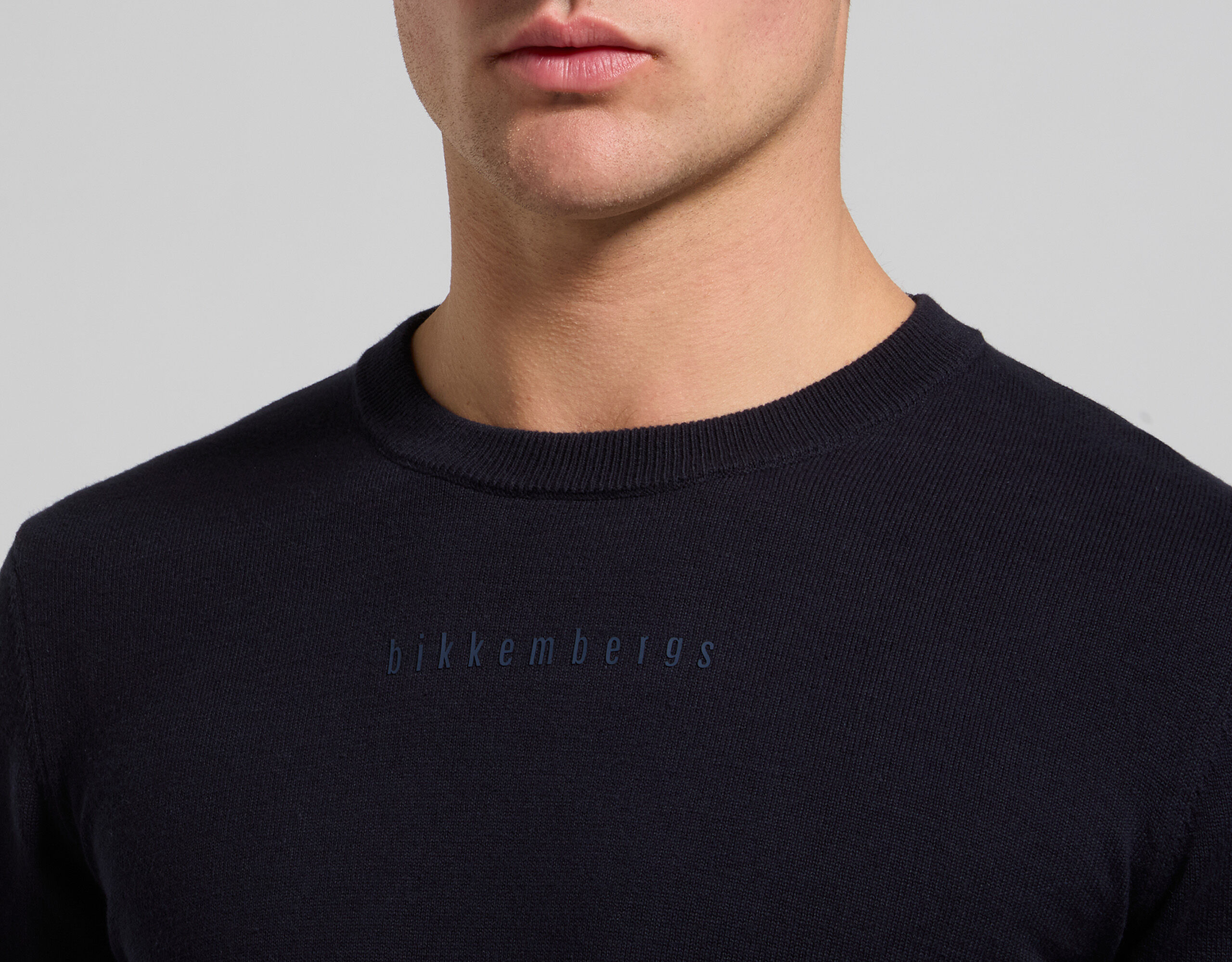 Men's knitwear: pullover, knit vest, polo shirt | Bikkembergs