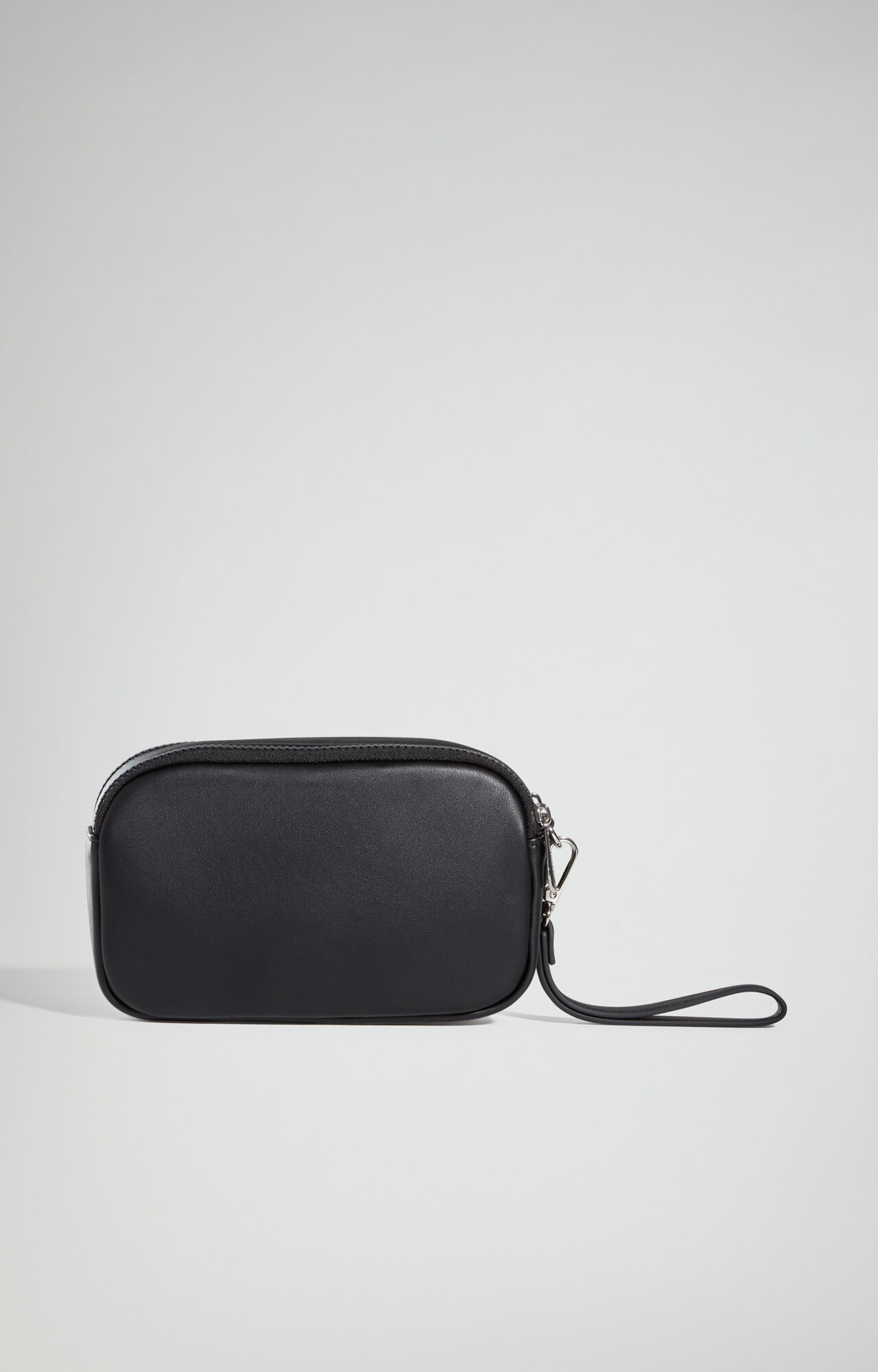 Women's bags: leather handbags, shoulder bags | Bikkembergs
