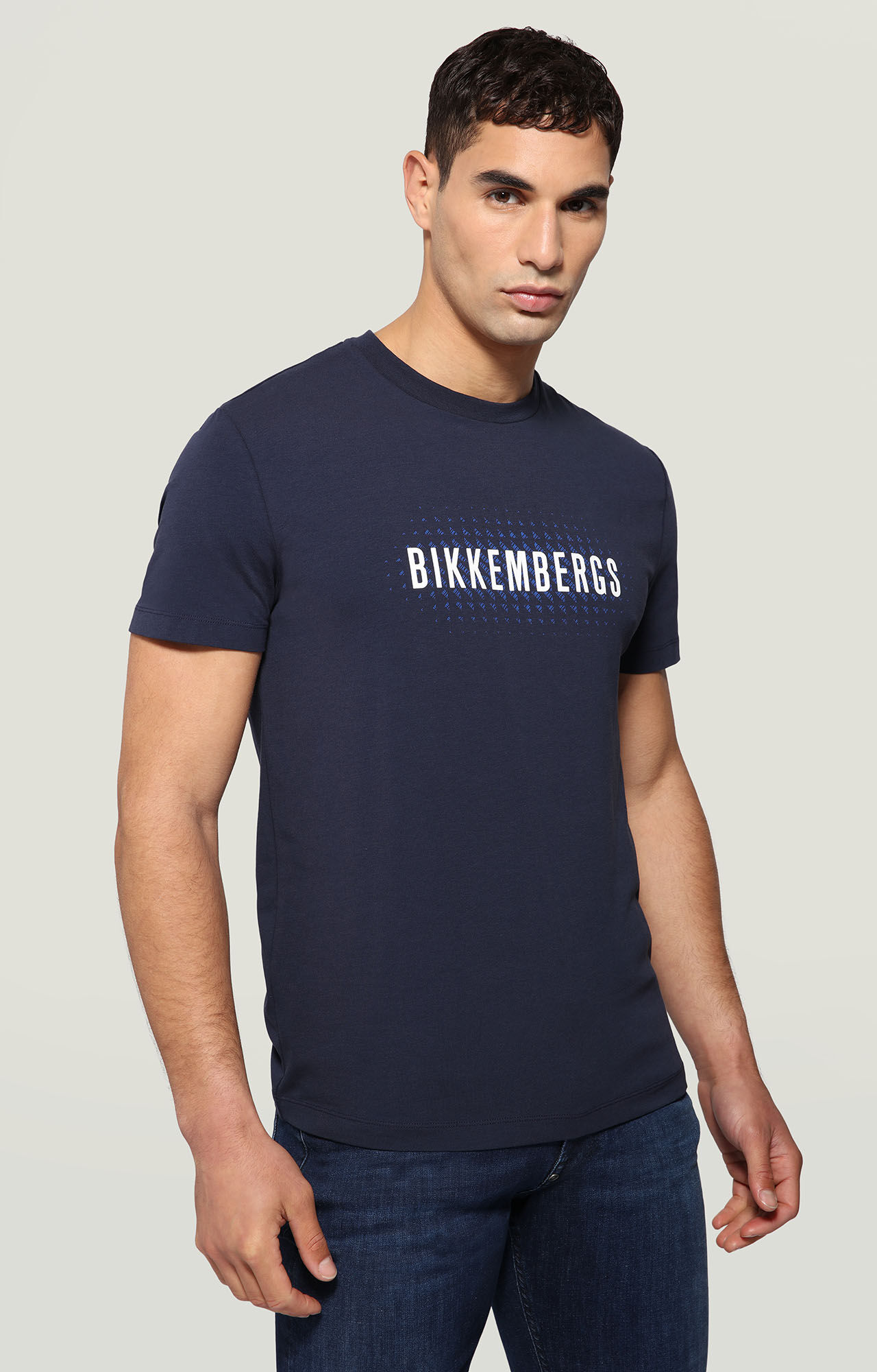 今 話題 の 人気 商品 Men's Bikkembergs | print logo textured with T-shirt Blue トップス
