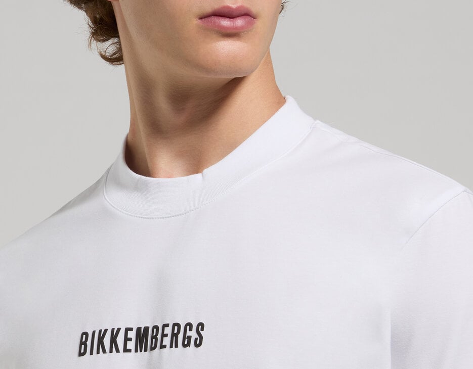 Slim fit men’s T-shirt with ribbed trim, WHITE Slim fit men’s T-shirt with ribbed trim, WHITE, hi-res-1