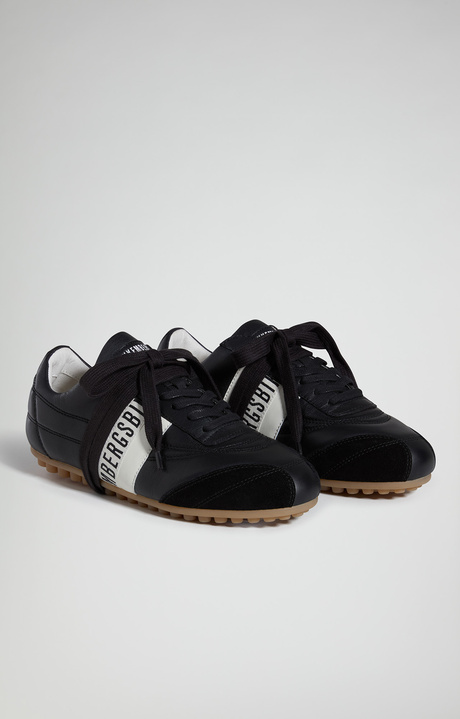Women's Soccer W distressed leather sneakers, BLACK, hi-res-1