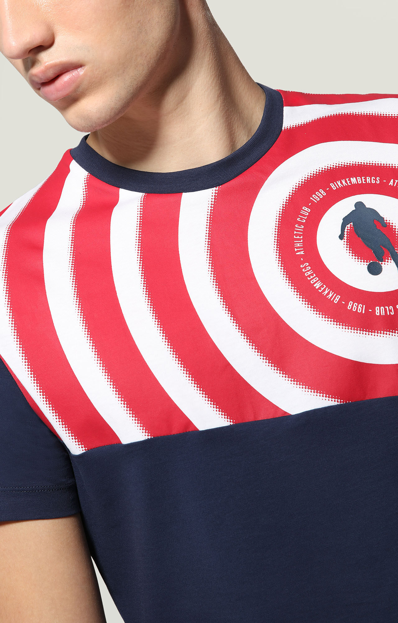 Men's Blue T-shirt with textured logo print | Bikkembergs