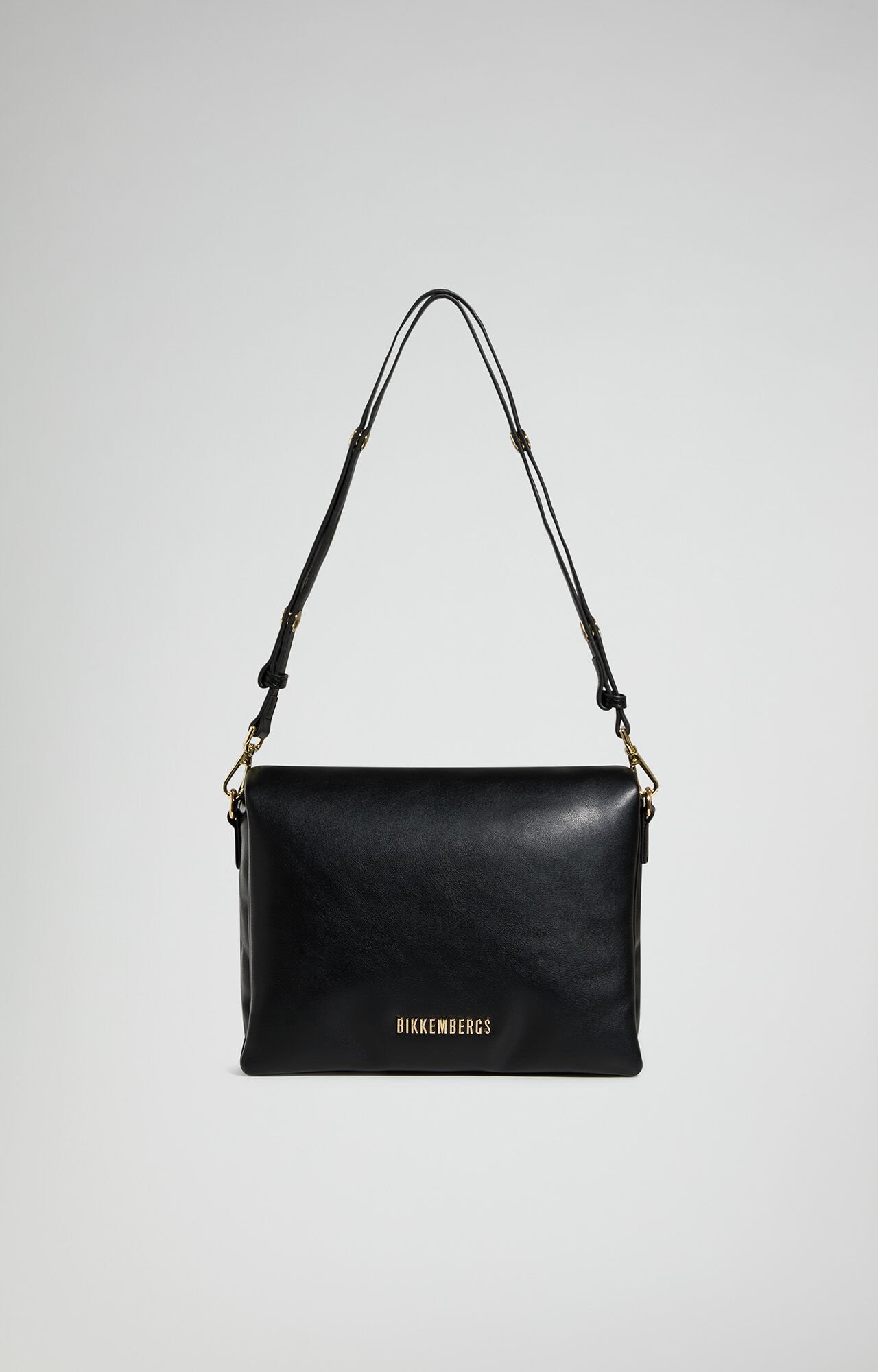Women's bags: leather handbags, shoulder bags | Bikkembergs