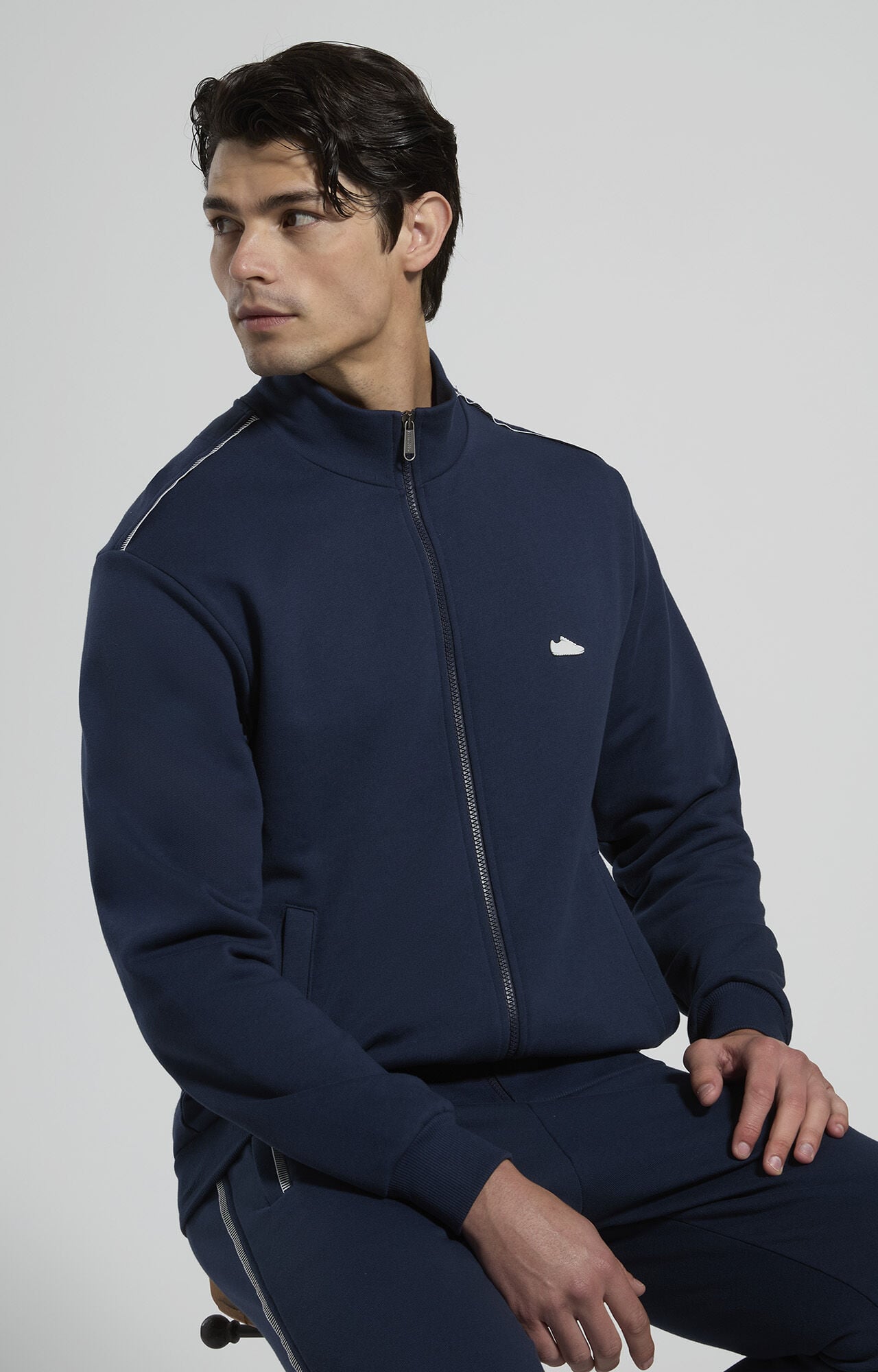 Men's sweaters: with hood, zip, crew neck | Bikkembergs