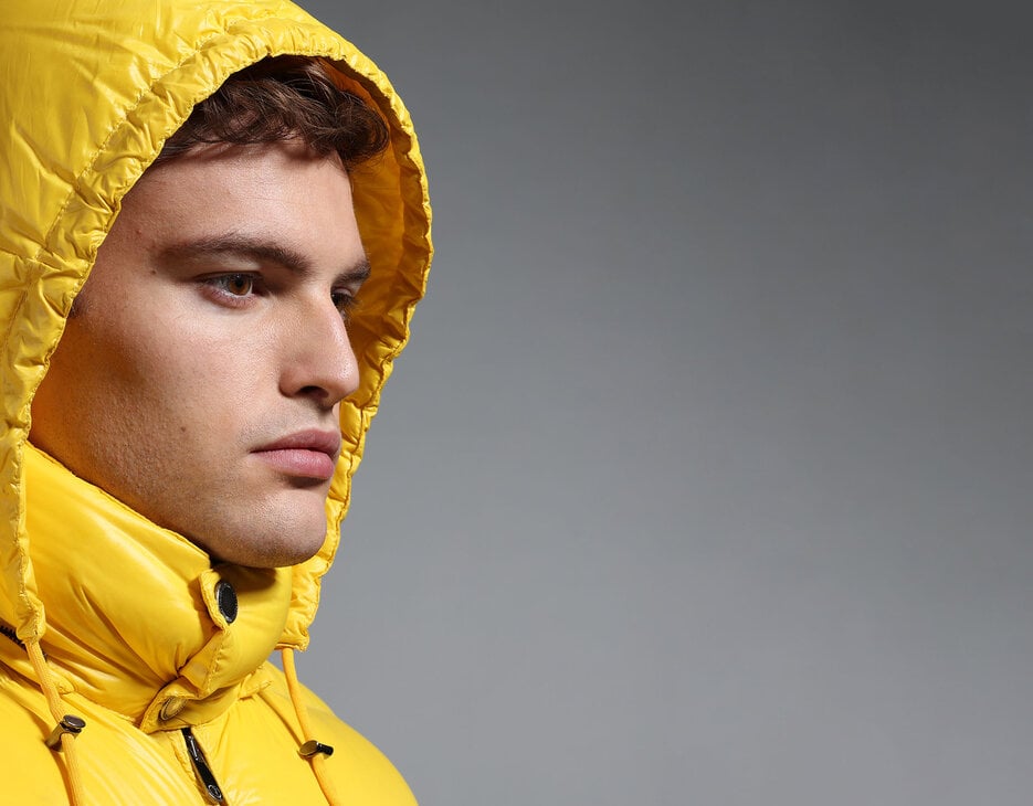 Men's sleeveless yellow down jacket, YELLOW Men's sleeveless yellow down jacket, YELLOW, hi-res-1