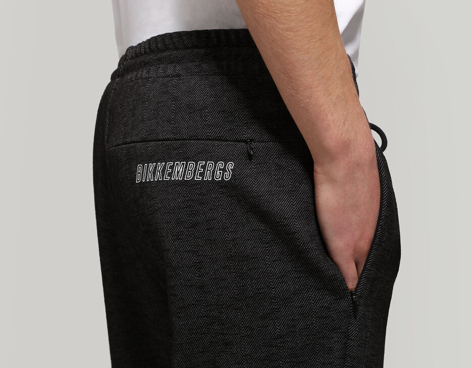 Men's track pants - Chevron, BLACK Men's track pants - Chevron, BLACK, hi-res-1