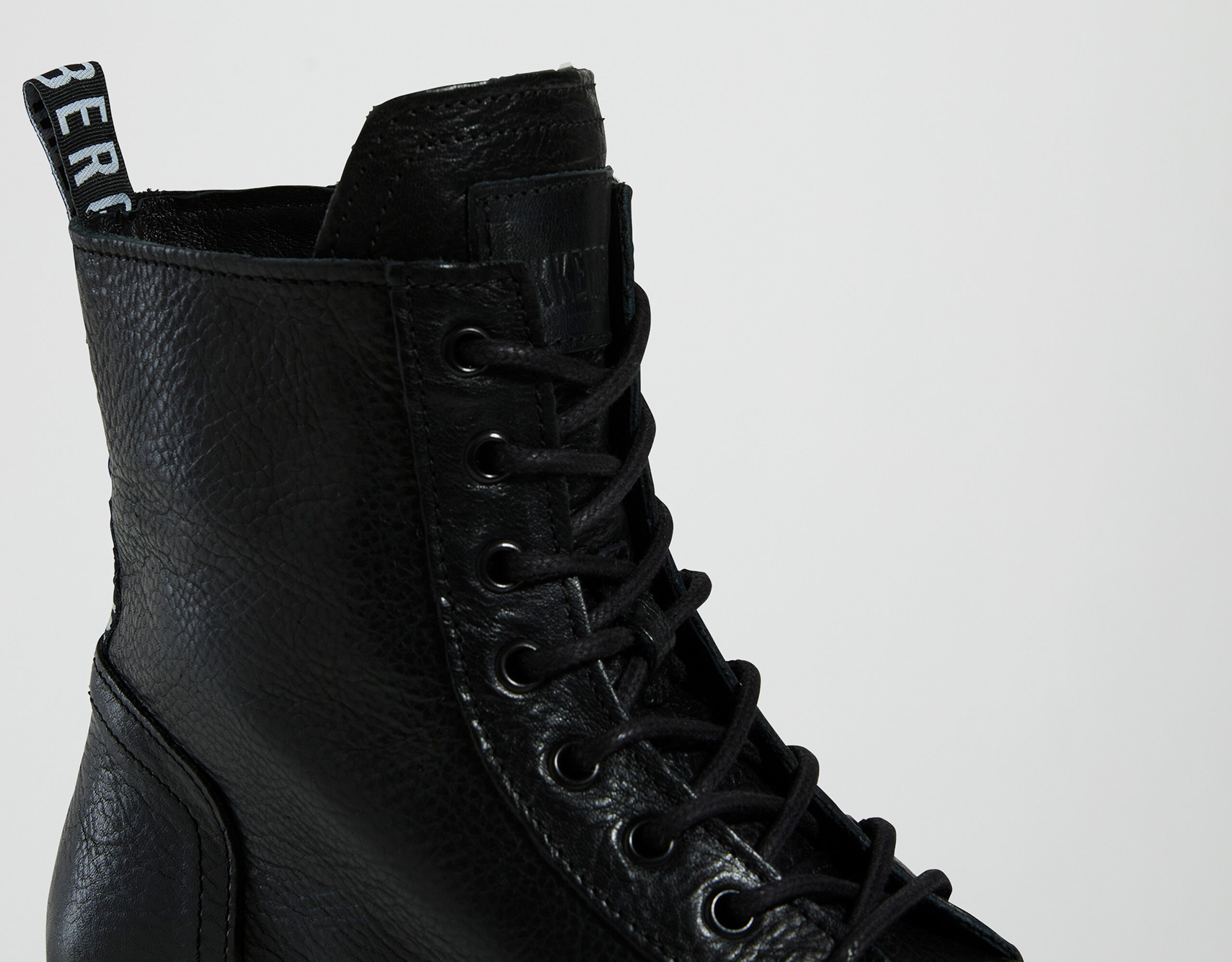 Anfibi on sale bikkembergs uomo